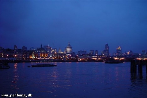 London by night 001 -